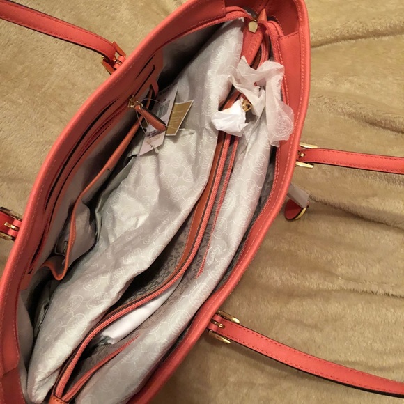 Michael Kors Pinkgrapefruit Mult. Funt Tote - Picture 4 of 5